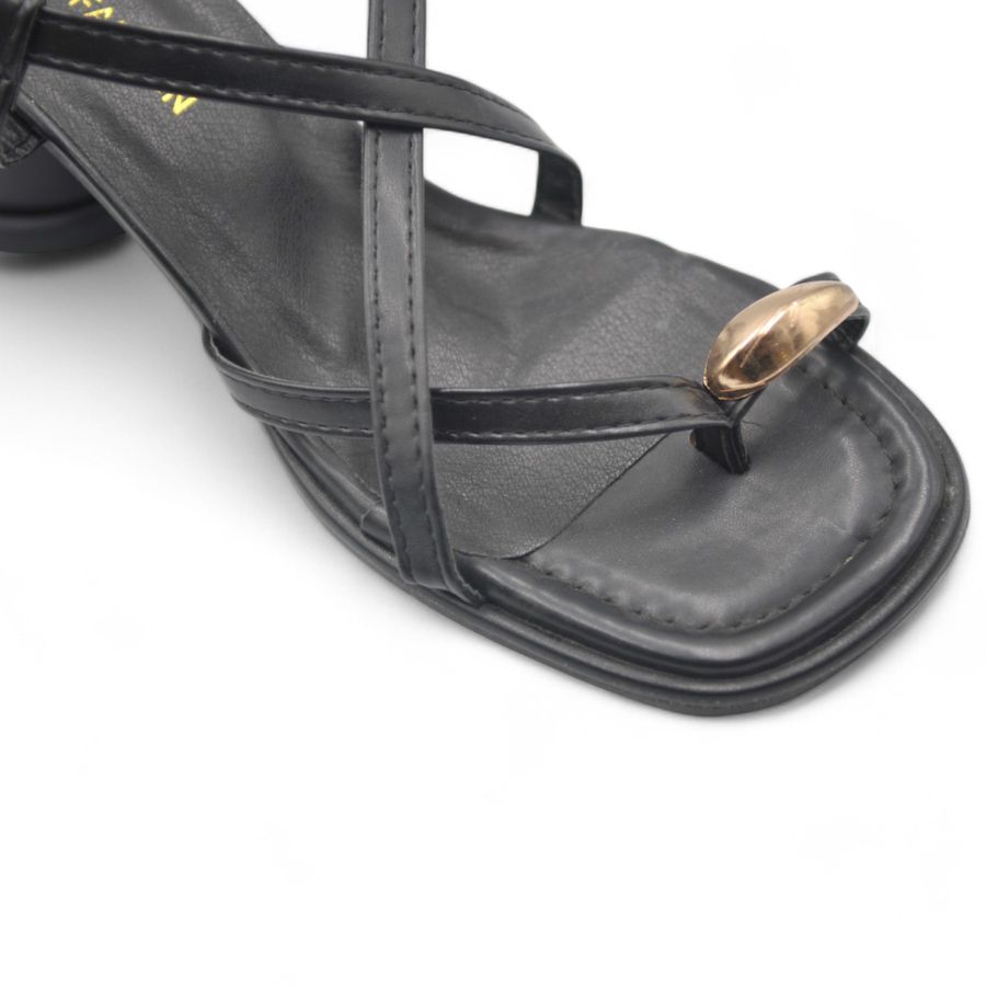 Dép Sandal Nữ TGG D1706 Màu Đen Da Trơn Size 37