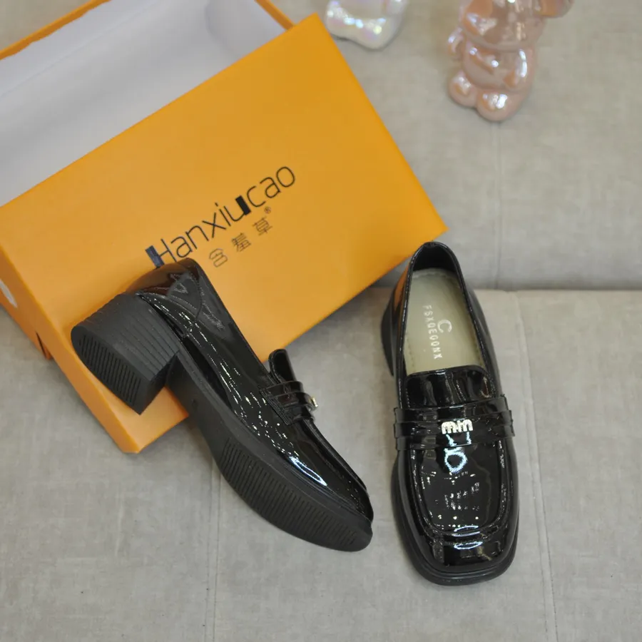 Giày Búp Bê Nữ TGG 2802-3 Da Bóng Màu Đen Size 38