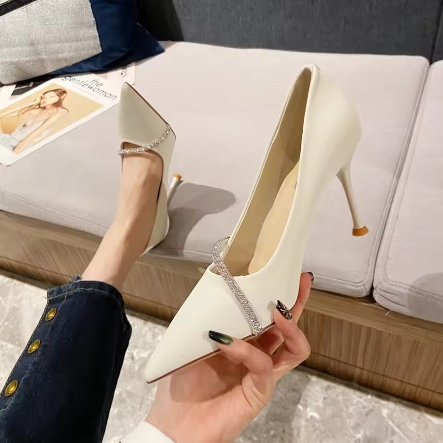 Giày Cao Gót Nữ TGG 213-61 Màu Be Da Sần Mịn Size 38