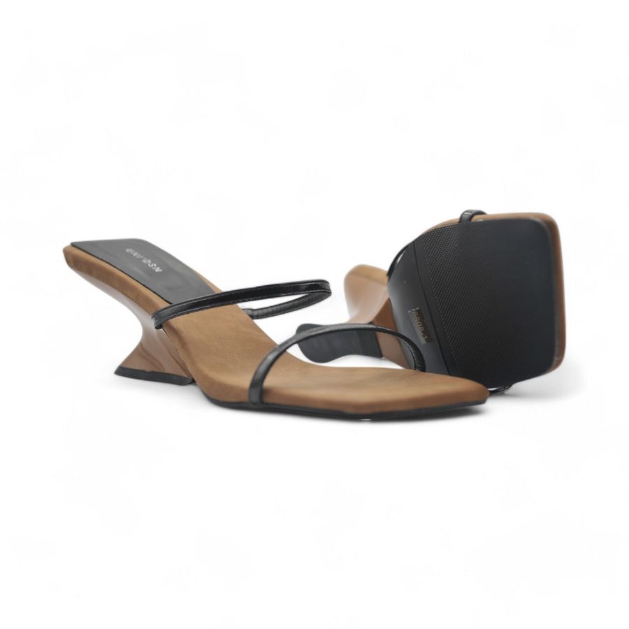 Giày Cao Gót Nữ TGG UN6808-1 Màu Đen Da Mềm Size 39
