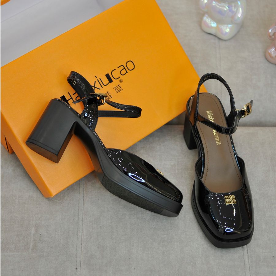 Giày Hở Gót Nữ TGG 2510-3 Minmin Màu Đen Da Bóng Size 38