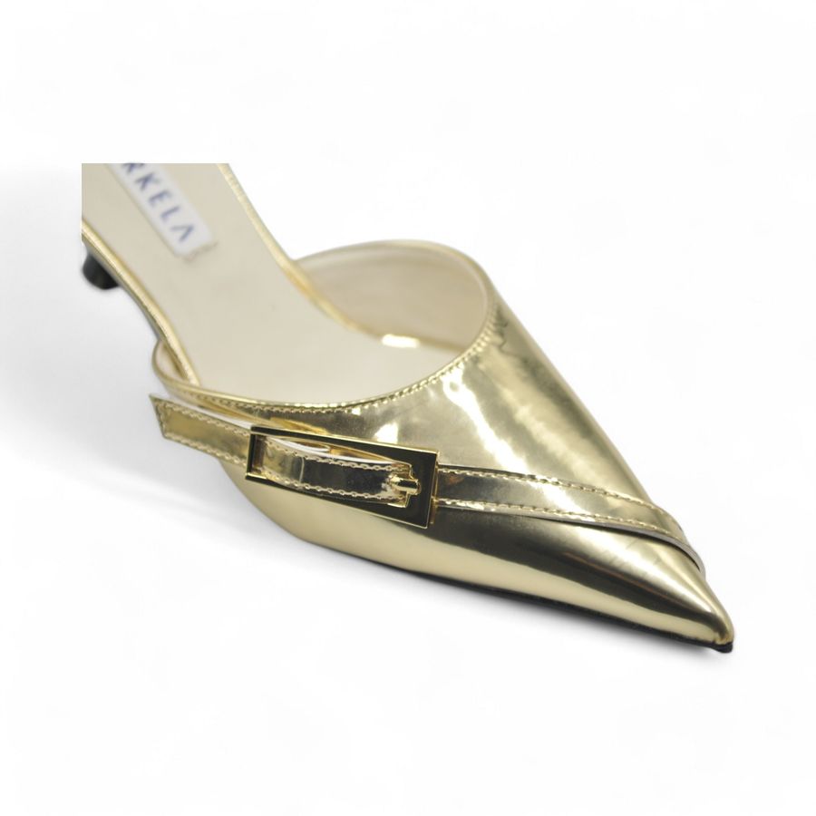 Giày Sục Nữ TGG ST88-16 Màu Vàng Da Bóng Size 37
