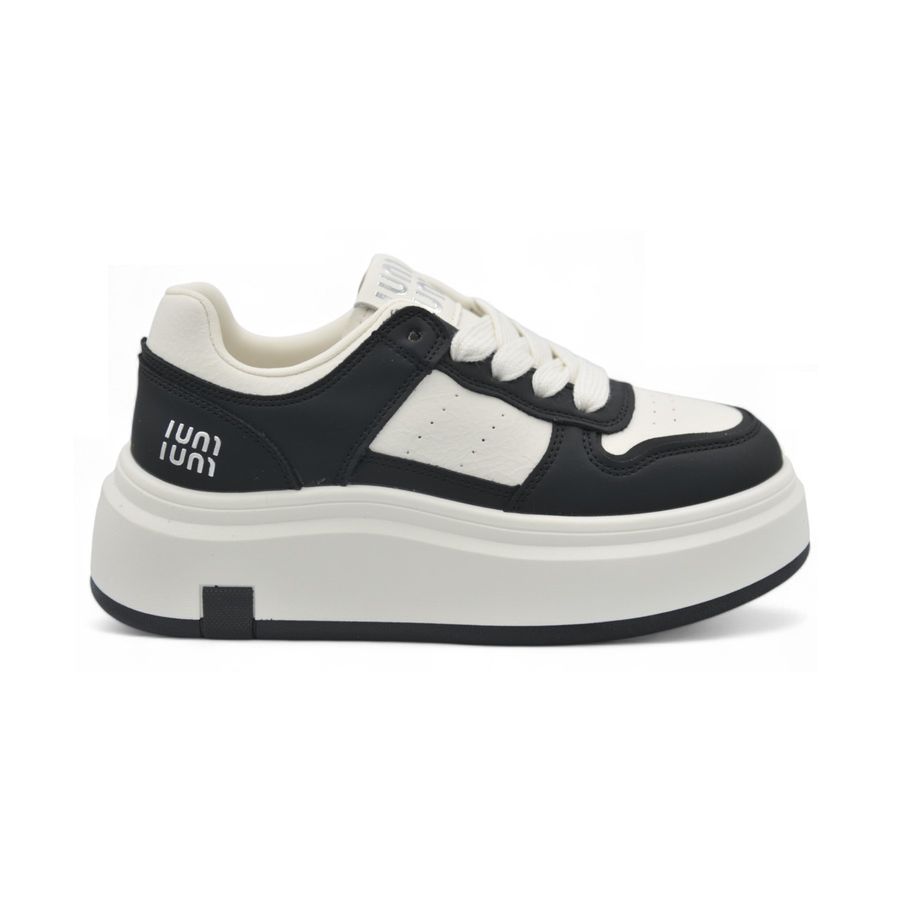Giày Thể Thao Nữ TGG 8701 Màu Đen Phối Trắng Size 40