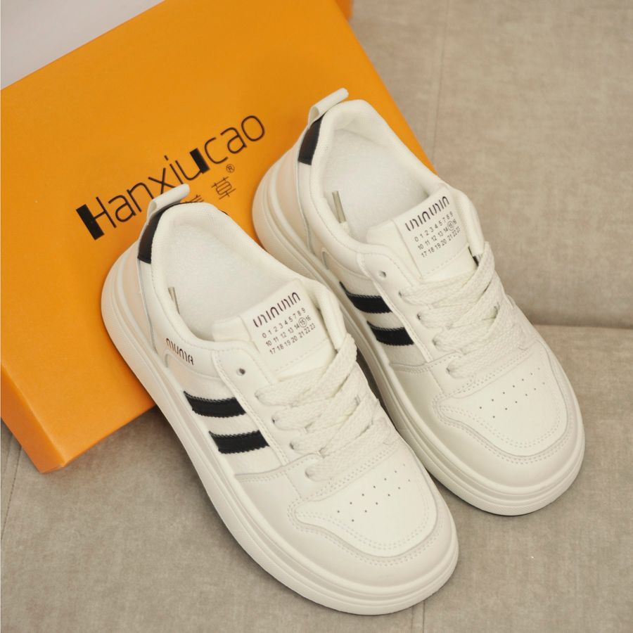 Giày Thể Thao Nữ TGG 902 Miu Miu Trắng Phối Đen Đế Cao Size 35