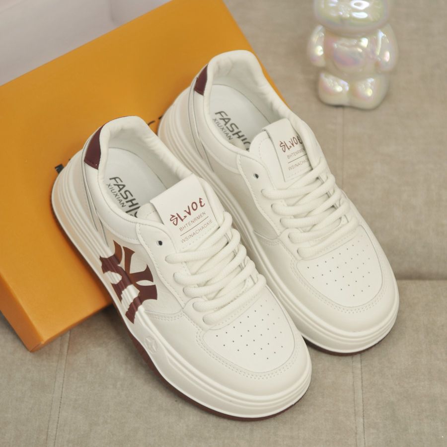 Giày Thể Thao Nữ TGG 9618 Màu Trắng Phối Đỏ Size 39
