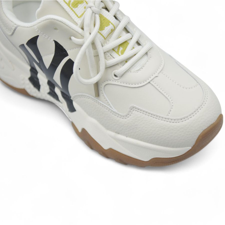 Giày Thể Thao Nữ TGG 9850 Màu Trắng Kem Chữ NY Size 36