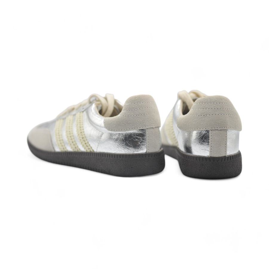 Giày Thể Thao Nữ TGG L066-13 Màu Bạc Da Mềm Size 39