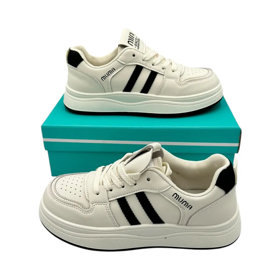 Giày Thể Thao Nữ TGG D55 Màu Trắng Phối Kẻ Đen Size 37