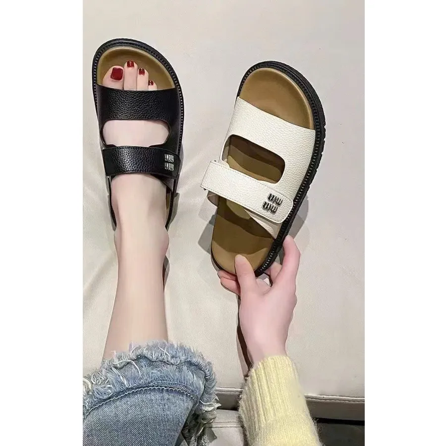 Dép nữ TGG 716-38 Màu Be Quai Da Sần Size 39