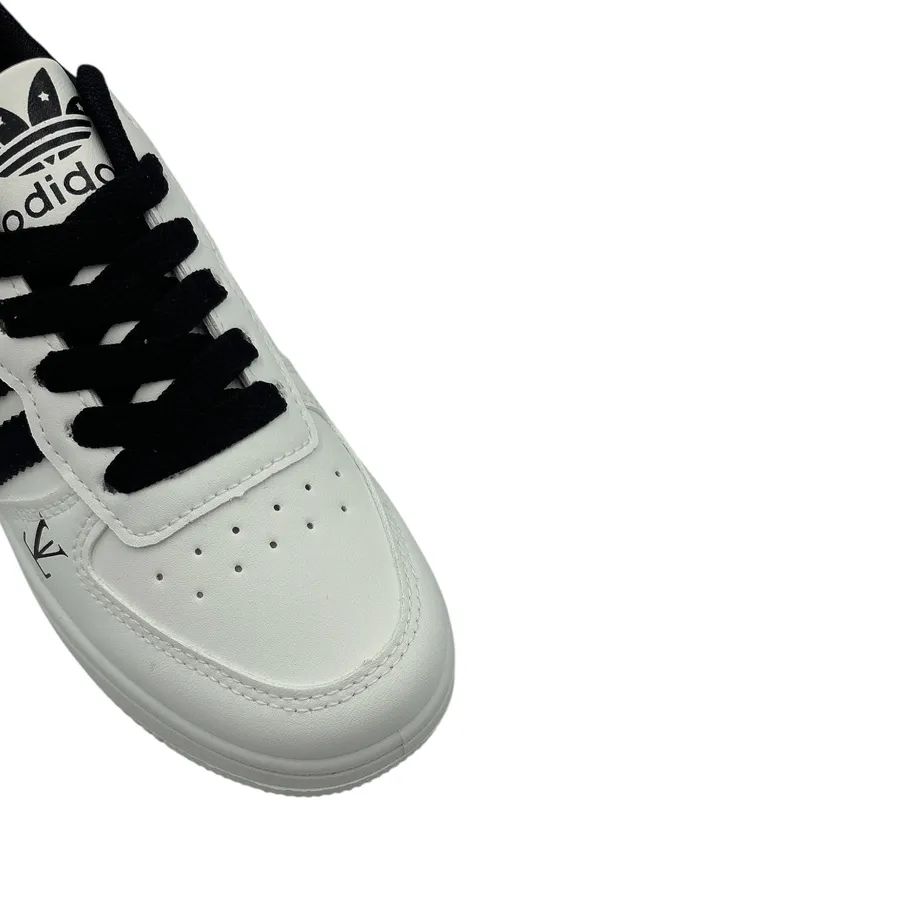 Giày Thể Thao Nữ TGG AJ389 Trắng Phối Dây Đen Size 38