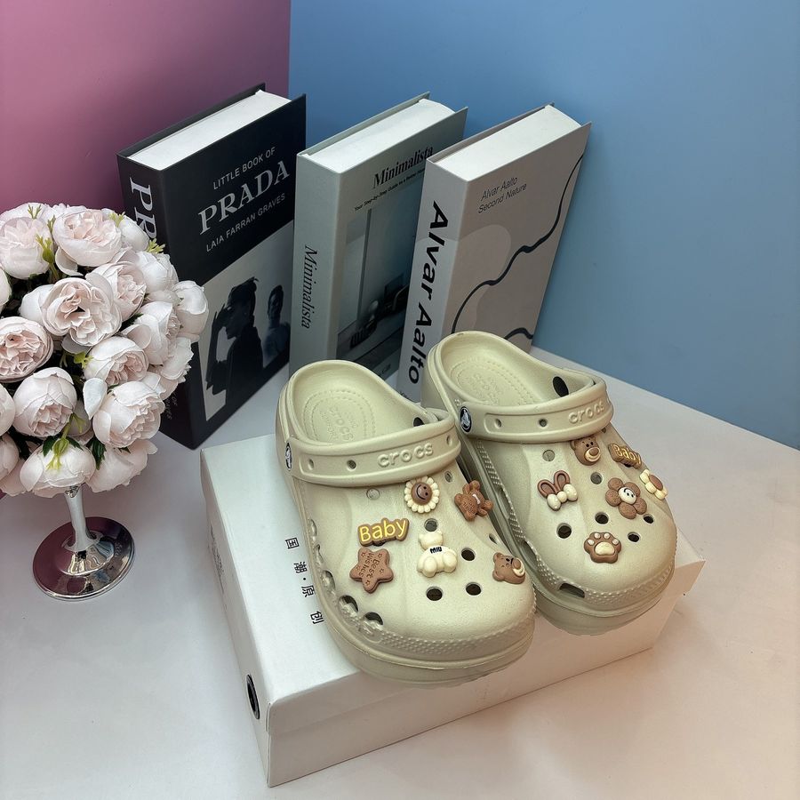 Dép Crocs Nữ TGG 2010 Màu Be Sticker Hoa Chữ Baby Size 39