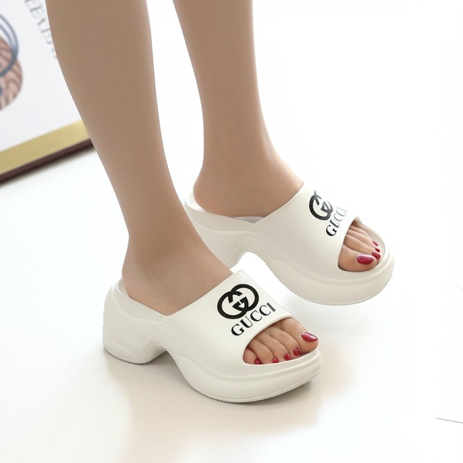 Dép Nữ TGG 2005 Màu Trắng Da Lì Size 38-39