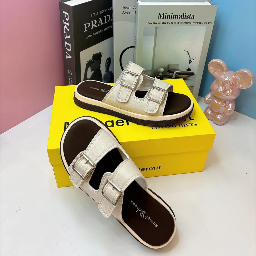 Dép Quai Ngang Nữ TGG 7082 Màu Trắng Da Sần Size 39