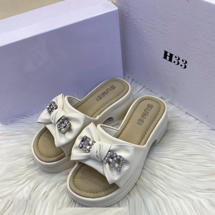 Dép Quai Ngang Nữ TGG 8803 Đính Nơ Màu Be Size 37