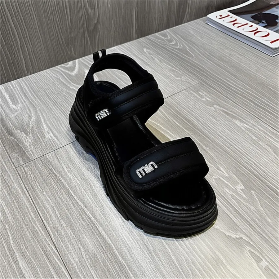 Dép Sandal Nữ TGG F603 Màu Đen Da Mềm Chữ Min Size 37