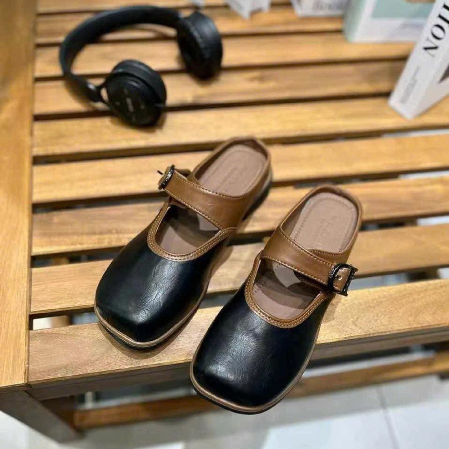 Giày Sục Nữ TGG 808-1 Màu Đen Phối Viền Nâu Size 39