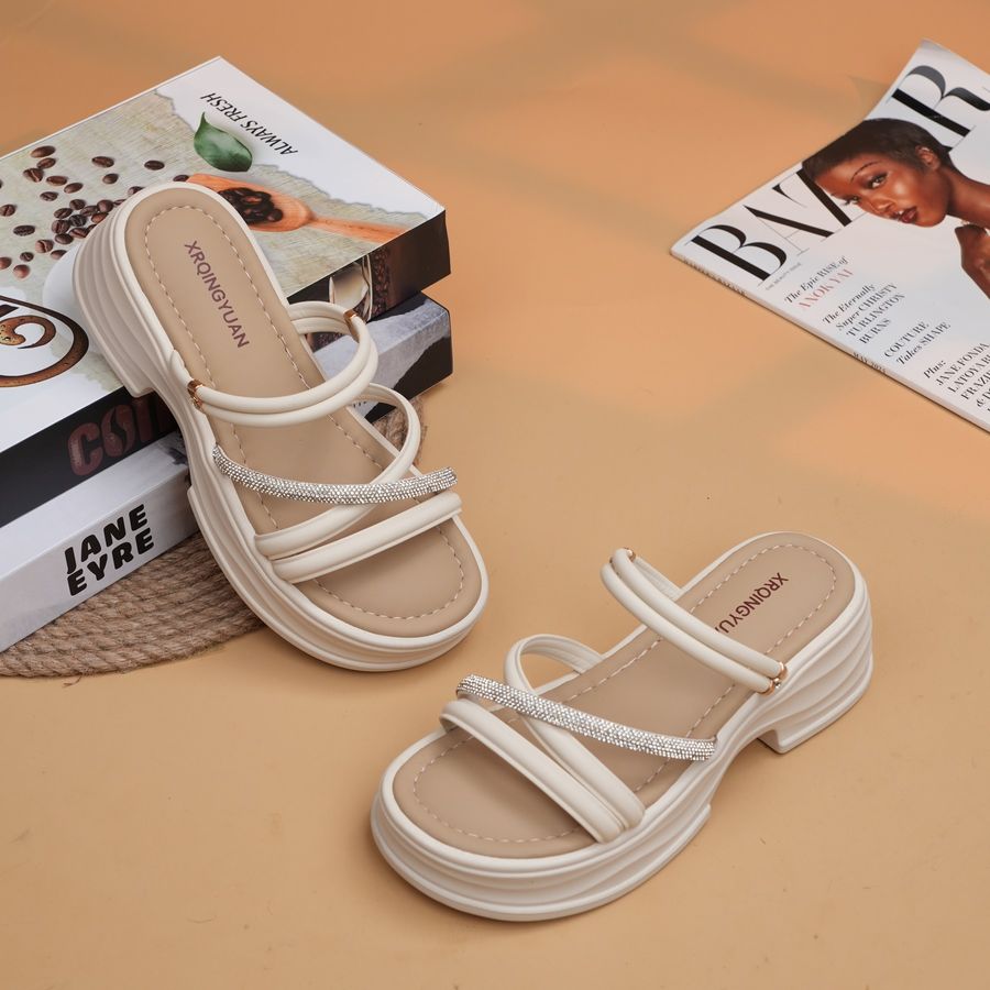 Dép quai dây nữ đính đá TGG 2562 màu kem size 35