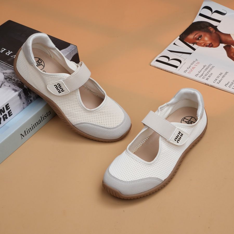 Giày Thể Thao Nữ TGG BV122-36 Vải Lưới Màu Trắng Size 35